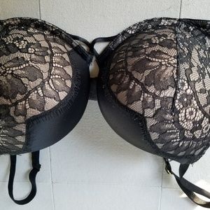 Victoria Secret bombshell bra